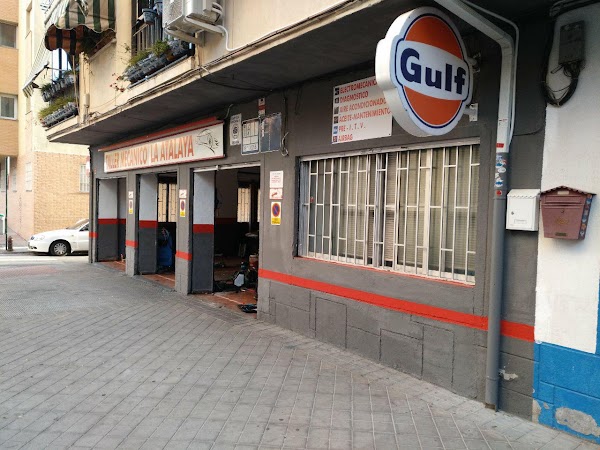 Imagen de Taller Mecánico La Atalaya (1 de 5)