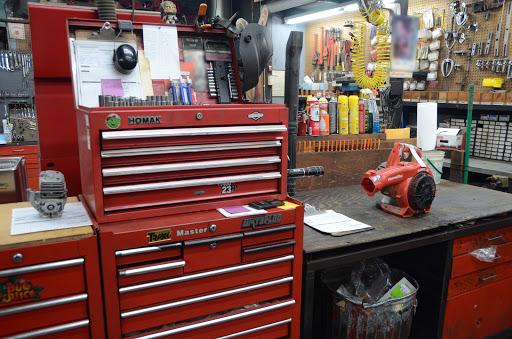 Hardware Store «Tennies Ace Hardware», reviews and photos, 112 S 5th Ave, West Bend, WI 53095, USA