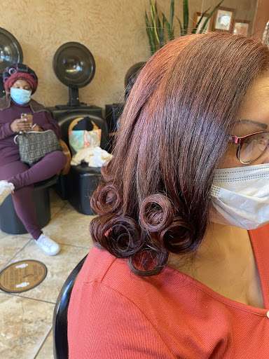 Beauty Salon «Miledy Beauty Salon», reviews and photos, 156 Palisade Ave, Yonkers, NY 10701, USA