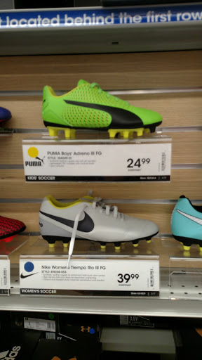 Sporting Goods Store «Academy Sports + Outdoors», reviews and photos, 237 Park Terrace Dr, Columbia, SC 29212, USA