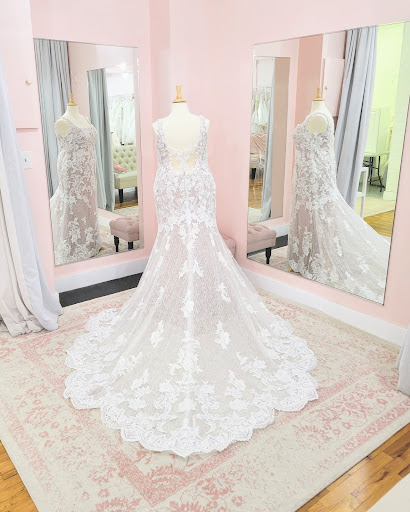 Bridal Shop «Hello Beautiful Bridal & Formal Wear», reviews and photos, 5012 3rd Ave #150, Kearney, NE 68845, USA