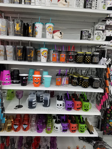 Discount Store «99 Cents Only Stores», reviews and photos, 543 N Azusa Ave, Covina, CA 91722, USA