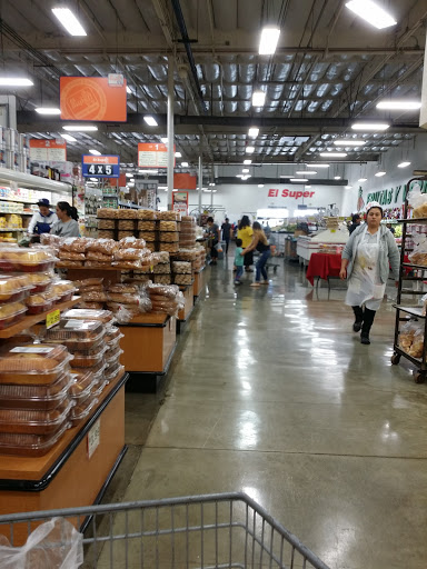 Grocery Store «El Super», reviews and photos, 14620 Parthenia St, Panorama City, CA 91402, USA