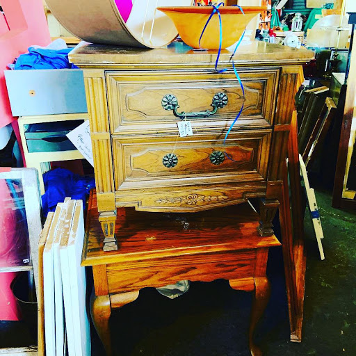 Thrift Store «Stained Market Place», reviews and photos, 2106 E 15th Ave, Tampa, FL 33605, USA