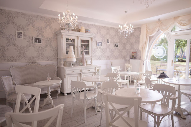 Opinii despre Stella Cukrászda în Paks - Kávézó