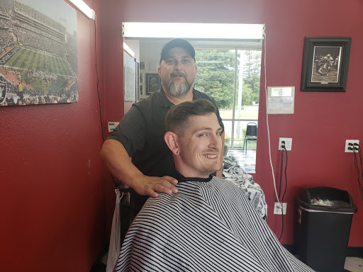 Barber Shop «Butte House Barber Shop», reviews and photos, 1500 Butte House Rd #100, Yuba City, CA 95993, USA