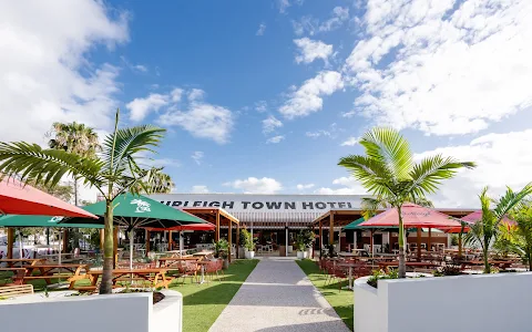 Burleigh Town Hotel image