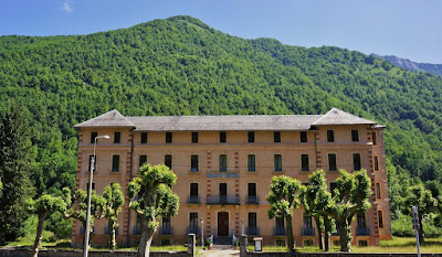 La Genette, T2 relooké dans la résidence du Grand à Aulus-les-Bains