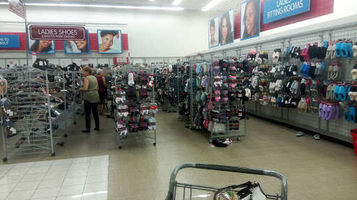 Clothing Store «Burlington Coat Factory», reviews and photos, 5737 NW 7th St, Miami, FL 33126, USA