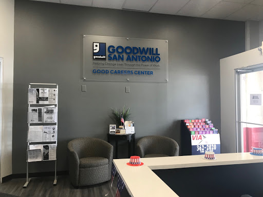 Thrift Store «Goodwill Store and Donation Center», reviews and photos, 3401 Fredericksburg Rd, San Antonio, TX 78201, USA