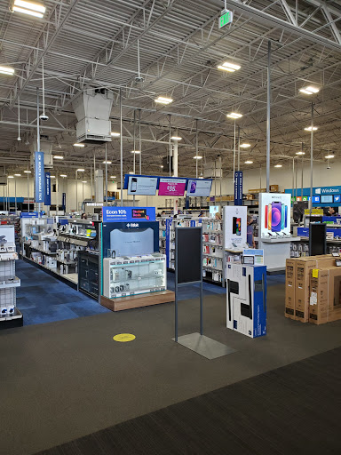 Electronics Store «Best Buy», reviews and photos, 6809 W Canal Dr, Kennewick, WA 99336, USA