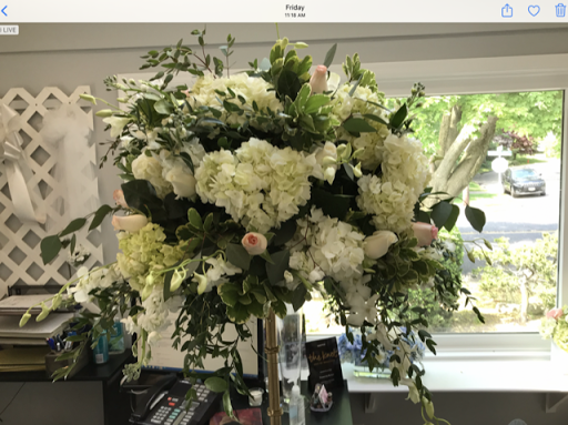 Florist «Flowers By Burton», reviews and photos, 426 Old Walt Whitman Rd, Melville, NY 11747, USA