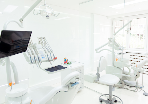 Accu Dental | Javea | Zahnarzt en Xàbia