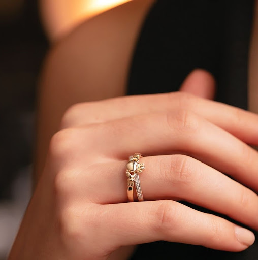 Jewelry Store «Smith Jewelers», reviews and photos, 11 E Main St, Oyster Bay, NY 11771, USA