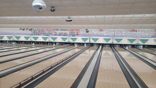 Bowling Alley «Herrill Lanes», reviews and photos, 465 Herricks Rd, New Hyde Park, NY 11040, USA