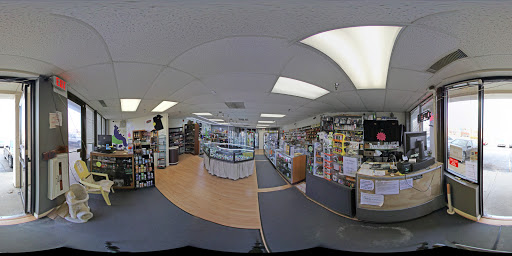 Tobacco Shop «Smokes & Such Gurnee», reviews and photos, 3567 Grand Ave, Gurnee, IL 60031, USA