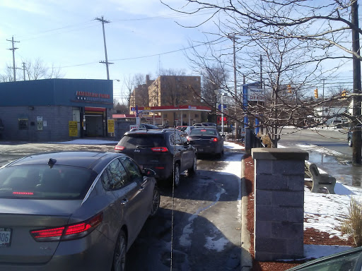 American Pride Car Washes en Cleveland