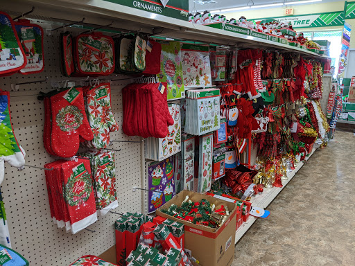 Dollar Store «Dollar Tree», reviews and photos, 166 Patrick Henry Way, Charles Town, WV 25414, USA