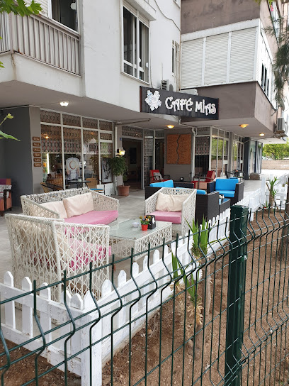 Mias Cafe