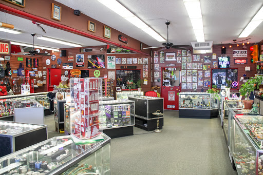 Tobacco Shop «Paraphernalia Boutique - Smoke Shop / Head Shop», reviews and photos, 4234 W Dunlap Ave, Phoenix, AZ 85051, USA