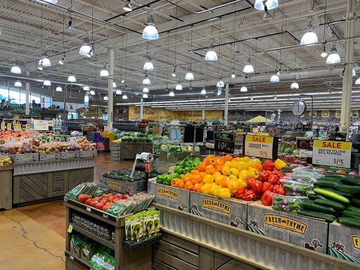 Grocery Store «Fresh Thyme Farmers Market- Mt. Prospect», reviews and photos, 211 W Rand Rd, Mt Prospect, IL 60056, USA