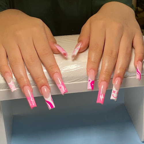 Lillys Nails Maidstone - Maidstone