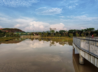 Iringan Bayu Wetland Park