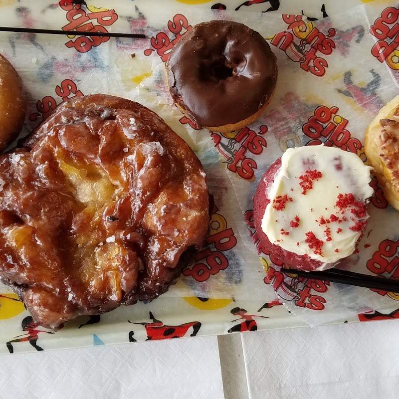 Gibson's Donuts