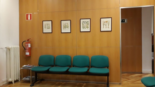 Especialidades Médicas Sagasta 20