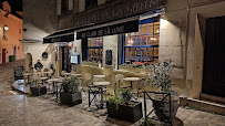 Atmosphère du Restaurant Au Clair de la Lune à Paris - n°1