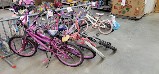 Thrift Store «Waterfront Rescue Mission Thrift Store», reviews and photos