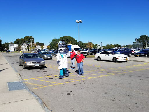 Recreation Center «Thomas P Ryan Recreation Center», reviews and photos, 530 Webster Ave, Rochester, NY 14609, USA