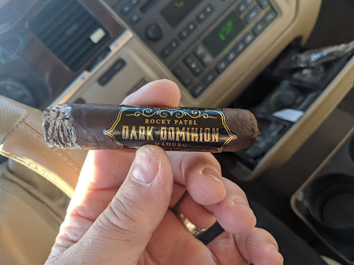 Tobacco Shop «Oakleigh Beach Tobacco», reviews and photos, 702 Wise Ave, Dundalk, MD 21222, USA