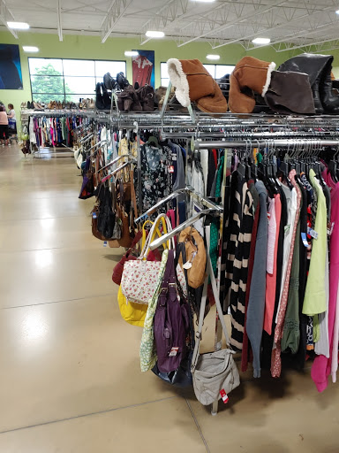Non-Profit Organization «Goodwill Store», reviews and photos, 193 Avon Village Dr, Avon, IN 46123, USA