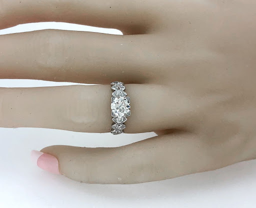 Jewelry Store «Gesner Estate Jewelry», reviews and photos, 1600 W Bay Dr, Largo, FL 33770, USA