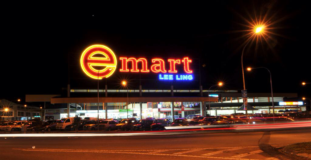 E-Mart Lee Ling