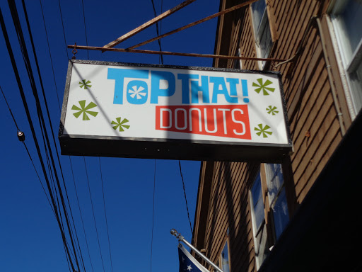 Donut Shop «Top That! Donuts», reviews and photos, 210 Ocean Ave, Point Pleasant Beach, NJ 08742, USA