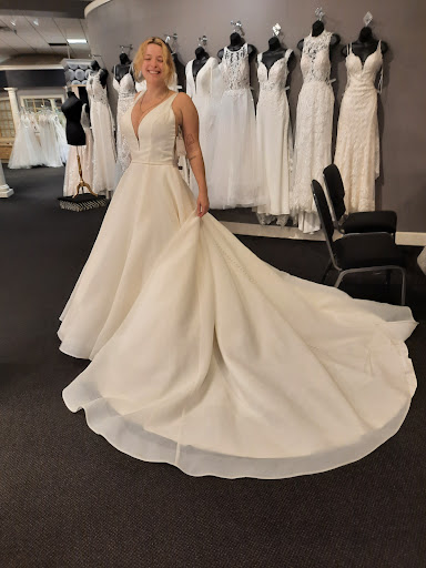 Bridal Shop «Bridal Traditions», reviews and photos, 2737 S 140th St, Omaha, NE 68144, USA