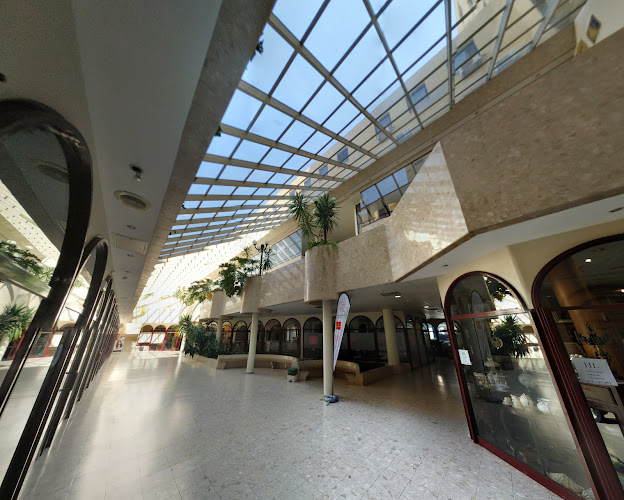Galerias Topazio - Shopping Center