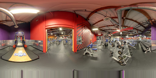 Health Club «Crunch - Riverside», reviews and photos, 10125 Hole Ave, Riverside, CA 92503, USA