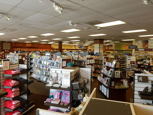Book Store «LifeWay Christian Store», reviews and photos, 3362 S Glenstone Ave, Springfield, MO 65804, USA