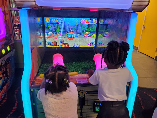 Amusement Center «@ Play Amusements», reviews and photos, 229 Broadhollow Rd, Farmingdale, NY 11735, USA