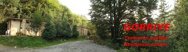 Residencia Canina Gorriye