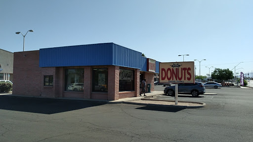 Donut Shop «Donut King», reviews and photos, 150 W Grant Rd, Tucson, AZ 85705, USA