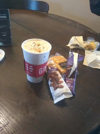 Coffee Shop «Starbucks», reviews and photos, 871 Washington St, Middletown, CT 06457, USA