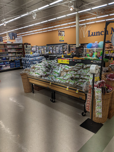 Grocery Store «Family Fare Supermarket», reviews and photos, 992 S Main St, Cheboygan, MI 49721, USA