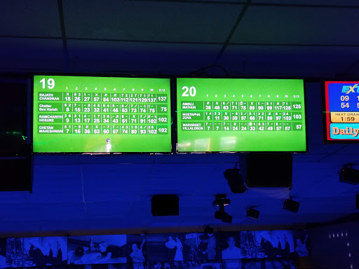 Bowling Alley «Ford Lanes Bowling Center», reviews and photos, 23100 Van Born Rd, Dearborn Heights, MI 48125, USA