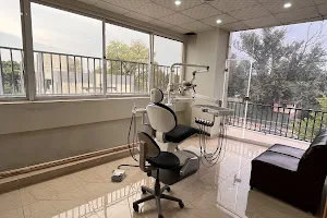 Dr Sohrab Dental Clinic image