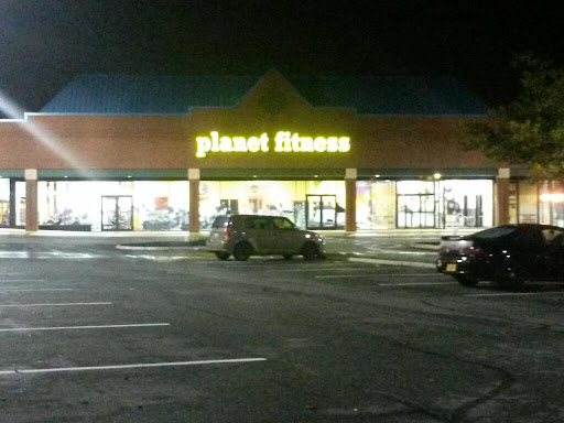 Gym «Planet Fitness», reviews and photos, 255 Muddy Branch Rd, Gaithersburg, MD 20878, USA