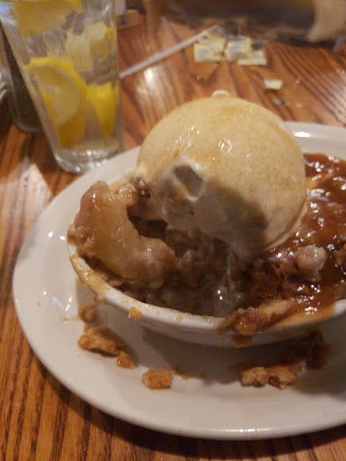 American Restaurant «Cracker Barrel Old Country Store», reviews and photos, 4710 Norrell Dr, Trussville, AL 35173, USA